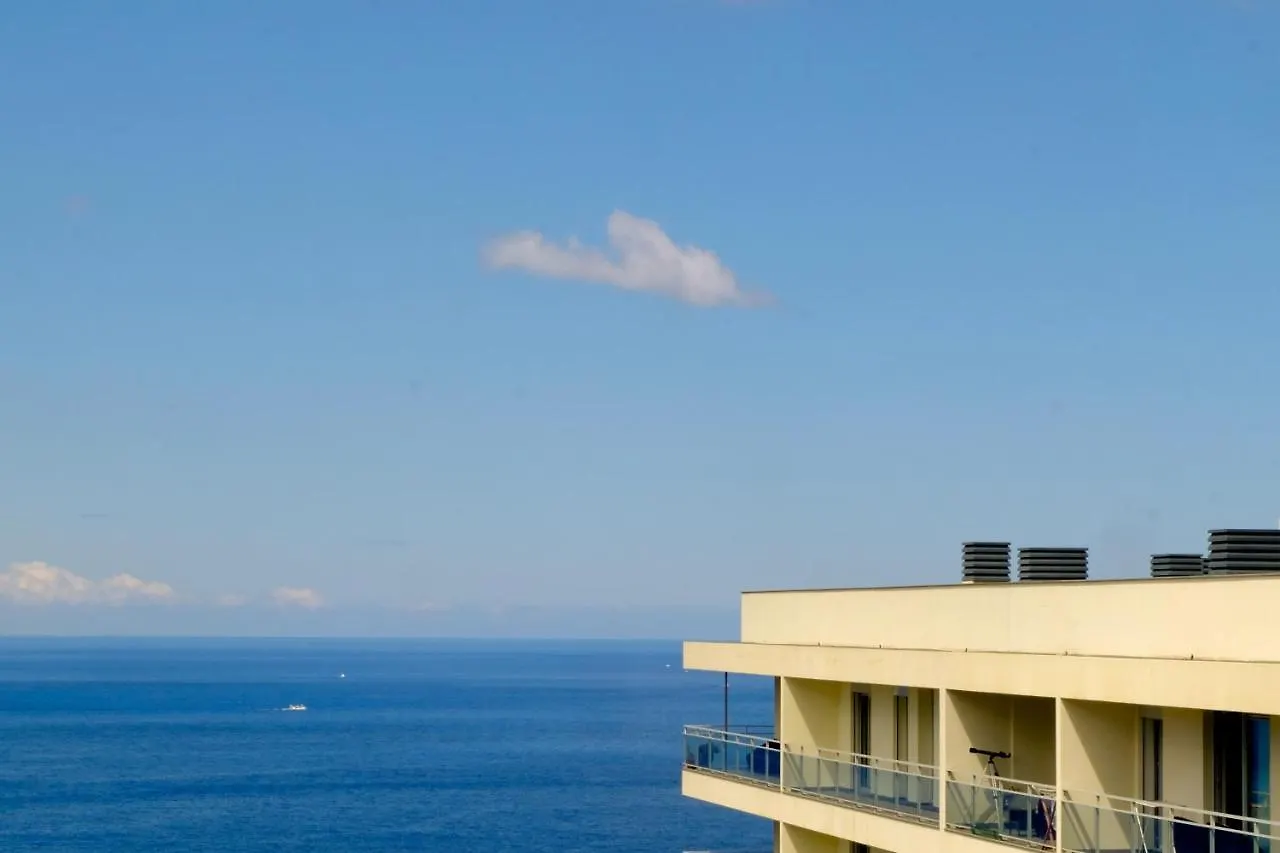 פונשל Amparo Apartment פורטוגל